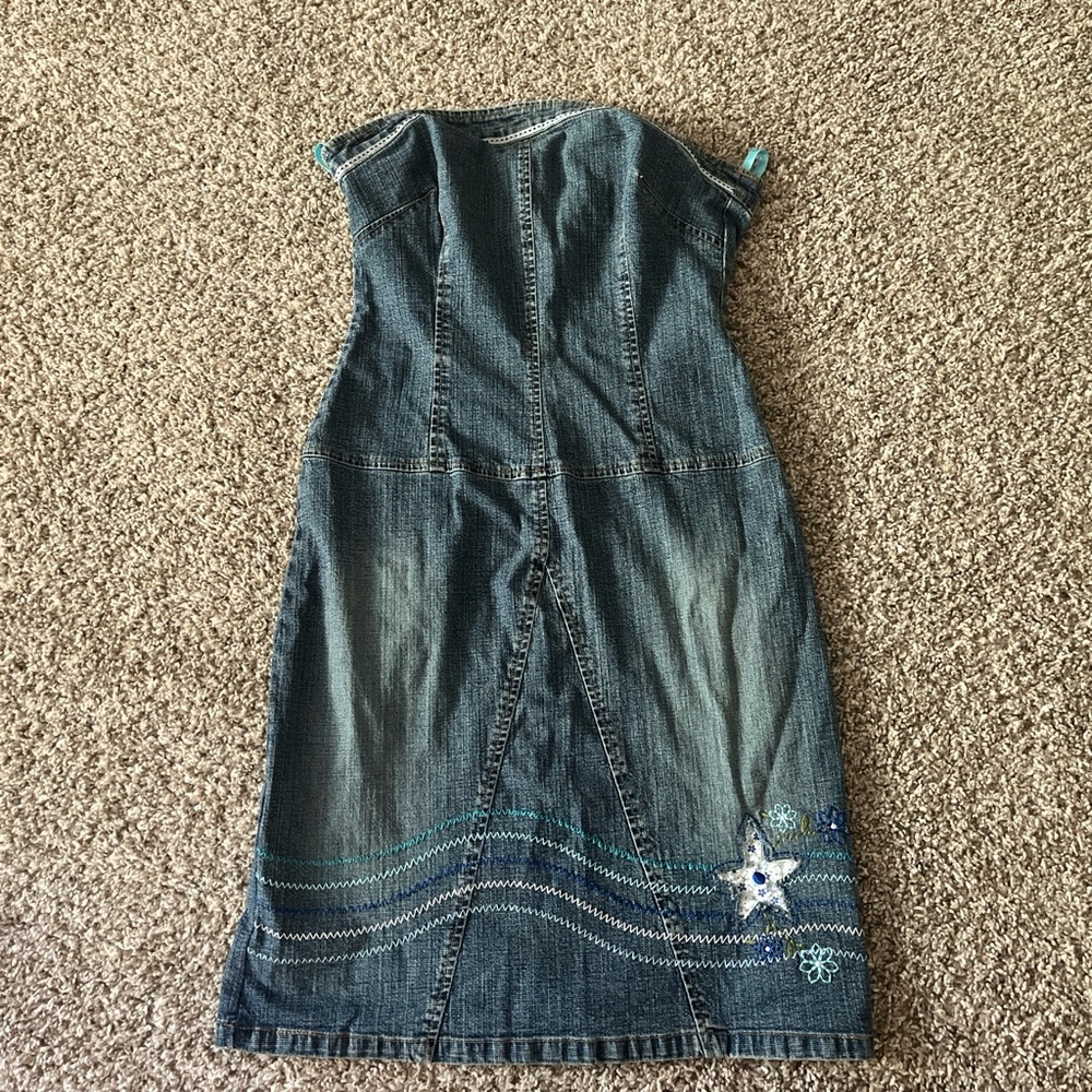 American Vintage Denim Mini Dress with Embroidered Accents
